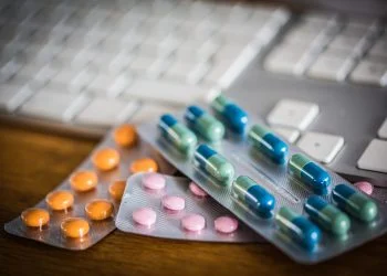 Dərman və vaksinlərin əlavə təsirləri aşkarlanıbsa, nə etməli?– VİDEO