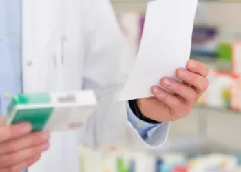 Mart ayı ərzində 15 aptekdə planlı yoxlama aparılıb