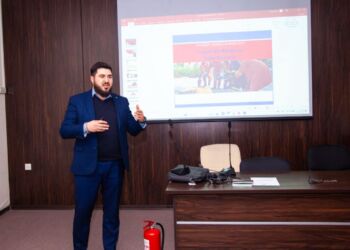 Səhiyyə Nazirliyi Analitik Ekspertiza Mərkəzində yanğın təhlükəsizliyinə əməl olunması mövzusunda təlim keçirilib